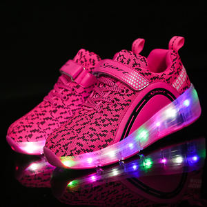 Chaussure de skate rétractable à LED, chaussures clignotantes électriques, roues pour enfants, chaussures à roulettes clignotantes pour enfants - Product Image 2