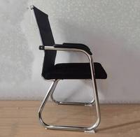 Chaise de salle à manger moderne en rotin, bois argenté Cesca, coussin rembourré en velours de cognac durable pour le salon et le restaurant