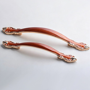 European Style Zinc Alloy Cabinet Handles <b>Bow</b> Shape Minimalist Durable Wardrobe Drawer Furniture Hardware - Product Image 1