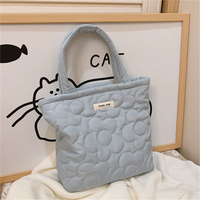 Tas Tote Quilted Puffy Custom Motif Bunga, Tas Selempang Cloud Berlapis Empuk, Tas Tangan Bahan Nilon Katun Lembut untuk Wanita Gaya Korea