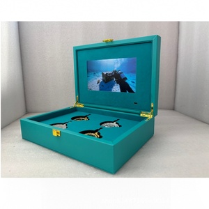 豪华定制 PU 视频酒礼盒，带 7 英寸液晶显示屏，适用于优质红酒包装批发工厂 - Product Image 1