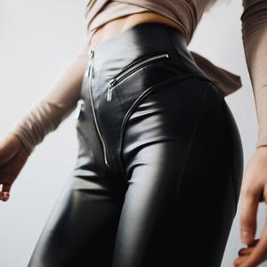 <span class=keywords><strong>Pantaloni</strong></span> da <span class=keywords><strong>donna</strong></span> a vita alta in pelle sintetica Sexy futuristici pesca <span class=keywords><strong>pantaloni</strong></span> con cerniera a vita alta Casual da motocicletta invernale - Product Image 3