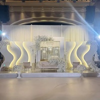 Panneau de fond de scène en acrylique blanc lumineux à LED SMS Luxury Wave pour cérémonie de mariage et décoration d'événements