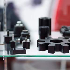 خدمة تصنيع بالتحكم الرقمي بالحاسوب للأجزاء المصنوعة من ديلرين وبولي أوكسي ميثيلين وتي إف تي إي وبي إم إم إيه وبي إي إي كيه وبي في سي وبي سي وإتش دي إي إي باللون الأسود - Product Image 6