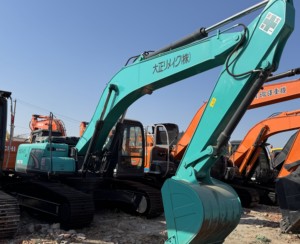 รถขุดไฮดรอลิก Kobelco SK200 SK210 SK140 มือสองสมรรถนะดีที่สุด น้ำหนัก 20 ตัน พร้อมเครื่องยนต์ เกียร์ ปั๊ม ขายดี ได้มาตรฐาน EPA CE - Product Image 2