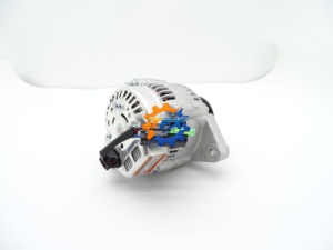 Piezas de Motor Diésel 3TNV 4TNV94, Alternador OEM 101211-2950 101211-2951 - Product Image 2