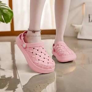 Fashion Woven Clogs Women Summer Ins Wear Non-slip Beach Couple Dormitory Net Red <b>Slippers</b> Female - Product Image 1