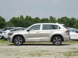 <span class=keywords><strong>Gran</strong></span> Oferta: G-eely Xingyue L I-HEV Edición Lingyun Híbrida Inteligente: Bajo Consumo de Combustible, Interior Espacioso, Autos Chinos Más Económicos - Product Image 4