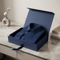 Caja de Embalaje de Papel Azul Marino Personalizada, Elegante Caja Rígida Plegable con Cierre de Cinta para Ropa, Camisas y Regalos