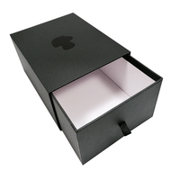 Boîte à bijoux personnalisée à tiroir noir en carton rigide avec intérieur en velours doux pour bagues, boucles d'oreilles, emballage de stockage Boîte en papier personnalisée