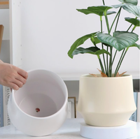 Grosir produk baru Nordic dalam ruangan minimalis hitam putih abu-abu keramik pot tanaman anggrek pot bunga taman tahan lama