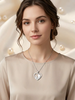 Collier personnalisé avec pendentif cœur fille et chat, cadeau en acier inoxydable plaqué or, bijoux de mode, chaîne avec pendentif cœur