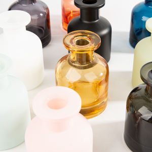 Luxus transparent matt rosa Bernstein schwarz leer zylindrische Aroma therapie Glas Milchglas 150ml Flasche - Product Image 2