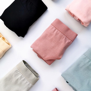 Mutandine di biancheria intima da donna in cotone a vita media tinta unita e confortevoli mutandine - Product Image 6