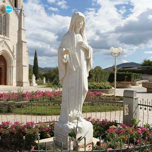 تمثال مريم العذراء من الرخام بتصميم أوروبي يدوي الصنع لحدائق ومراكز ميديوجوري الكاثوليكية - Product Image 1