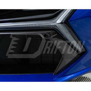 Revêtements de ventilation latéraux du pare-chocs avant en fibre de carbone visible pour Lamborghini Revuelto - Product Image 3