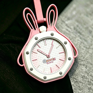 Breloque de montre en forme d'oreille de lapin rose, bracelet en plastique, accessoire de montre à quartz - Product Image 3
