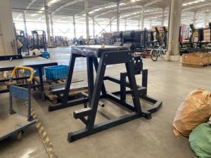 Macchina <span class=keywords><strong>per</strong></span> <span class=keywords><strong>Esercizi</strong></span> di Iperestensione Inversa NO.54 con Carico a Piastre <span class=keywords><strong>per</strong></span> Allenamento Muscolare della Schiena - Product Image 2