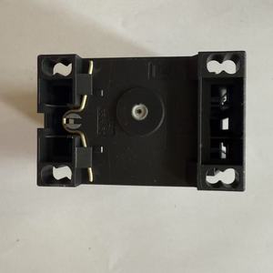 3RT2018-2BB42 Contacteur de moteur Siemens DC24V 3P 16A 1NC à pince à ressort, d'origine Allemagne - Product Image 2