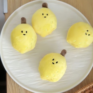 Porte-clés en peluche <span class=keywords><strong>mini</strong></span> citron en gros, adorable breloque fruit en peluche, petit pendentif pas cher pour cadeaux de fête en vrac - Product Image 4