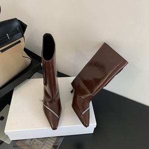 Bottines d'hiver à bout carré style western, personnalisées, grandes bottes fines à enfiler, à talon très haut pour femme - Product Image 5