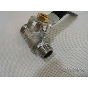 Robinet à bille de grande taille G3/8 à M22*1.5, pompe à piston à trois cylindres, changeur de pulvérisation avec sortie à haut débit - Product Image 1