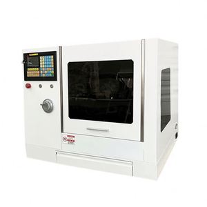 Tour CNC multifonctionnel de haute précision à lit incliné, avec système de commande pour applications légères, pour l'usinage en laboratoire et l'enseignement, modèle de petite taille - Product Image 1