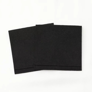 Pochettes à bijoux personnalisées de haute qualité, sacs à bijoux en microfibre personnalisés avec logo, pochette pour bagues et boucles d'oreilles - Product Image 3