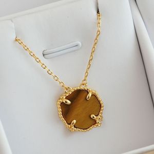 Collier trèfle porte-bonheur en acier inoxydable le plus vendu plaqué or rose blanc 18 carats-cadeau pendentif à la mode pour femme ou petite amie - Product Image 6