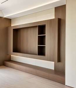 <span class=keywords><strong>Mobile</strong></span> TV <span class=keywords><strong>Moderno</strong></span> in Legno con Design a Pannelli, Altezza Regolabile, Adatto <span class=keywords><strong>per</strong></span> TV da 65+ Pollici, <span class=keywords><strong>per</strong></span> <span class=keywords><strong>Soggiorno</strong></span>, Camera da Letto, Ufficio - Product Image 3