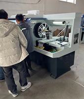 Nouveau modèle CNC tour alliage roue réparation Machine avec diamant coupe roue jante tour Horizontal métal CNC ferroviaire roue tour