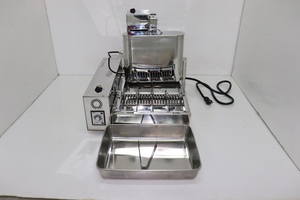 Chất lượng cao <span class=keywords><strong>Mini</strong></span> nhỏ tự động <span class=keywords><strong>Donut</strong></span> Máy làm điện thương mại <span class=keywords><strong>Donut</strong></span> Fryer <span class=keywords><strong>Mini</strong></span> <span class=keywords><strong>Donut</strong></span> Maker để bán - Product Image 6