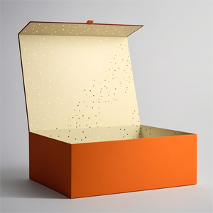 Caja de Cartón Negra de Lujo con Tapa Abatible, Ecológica, Resistente, con Cierre Magnético, Logotipo Personalizado, Grabado en Cuatro Colores - Product Image 2