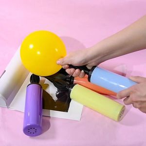 Herramienta de Inflado Manual Portátil Color Macaron, Bomba Manual, Kit de Máquina para Rellenar Globos, Inflador de Globos, Decoración para Fiestas - Product Image 1
