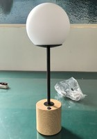 Lampe de table d'hôtel moderne et écologique avec abat-jour en tissu, ampoule LED E26, alimentation CA, design respectueux des yeux