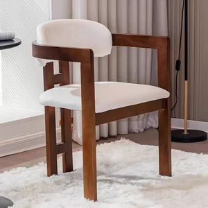 Sillas <span class=keywords><strong>de</strong></span> Comedor Modernas Comerciales con Reposabrazos <span class=keywords><strong>de</strong></span> Madera Maciza, Cojín Tapizado Suave, Muebles <span class=keywords><strong>de</strong></span> Comedor para Restaurante, Cafetería y Hogar - Product Image 4