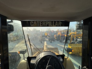 لودر هيدروليكي مستعمل CAT 966H بسعر معقول، بحالة ممتازة وأداء عالي لأعمال البناء الثقيلة - Product Image 6