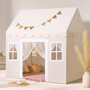 Tente de jeu pliable en forme de <span class=keywords><strong>maison</strong></span> pour enfants décor mignon avec guirlandes lumineuses et rideaux en dentelle <span class=keywords><strong>intérieur</strong></span> spacieux idéal pour salle de <span class=keywords><strong>jeux</strong></span> intérieure - Product Image 1