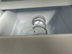 Réfrigérateur Hisense de qualité <span class=keywords><strong>LG</strong></span> à double porte, avec technologie BLDC, refroidissement par air, sans givre, couleur grise - Product Image 6