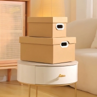 Boîtes d'expédition postales carrées réutilisables recyclables de qualité supérieure Boîtes de déménagement personnalisées en carton ondulé avec poignée en carton