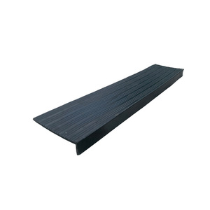 Protections d'angle d'escalier en caoutchouc Tianji LTHJ01 pour escaliers de bâtiment - Product Image 3