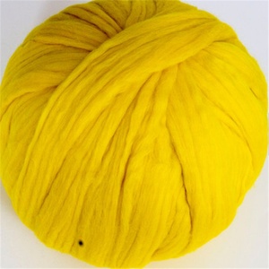 Laines mérinos en vrac, vente chaude, fil à tricoter à la main, fil de <span class=keywords><strong>laine</strong></span> géant, fil de <span class=keywords><strong>laine</strong></span> mérinos épais - Product Image 4