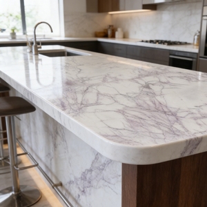 แผ่นหินอ่อนสีขาวมิลาส ลิแลค พรีเมียม หินธรรมชาติสำหรับปูพื้นห้องครัว ห้องน้ำ และบุผนัง  ขนาดและพื้นผิวตามสั่ง - Product Image 6