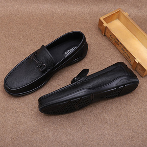 Mocassins en cuir de vache noir à bout rond, semelle en caoutchouc souple, chaussures décontractées pour homme, style slip-on, pour la conduite - Product Image 2