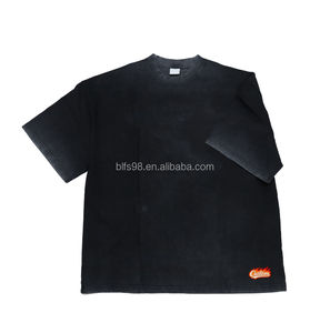 เสื้อยืดคอกลมแขนสั้นผู้ชาย ผ้าฝ้าย ทรงปกติ สีพื้น ผ้าเจอร์ซีย์ พิมพ์ลายโลโก้ สวมใส่สบาย - Product Image 3
