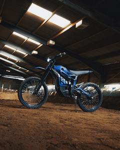 2025 <span class=keywords><strong>Talaria</strong></span> Sting R MX4 8000W 60V Dirt Bike électrique course Motocross haute vitesse MX5 Pro vélo hybride électrique - Product Image 4