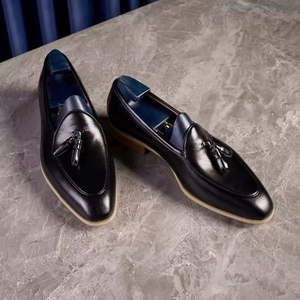 รองเท้าหนังผู้ชายดีไซน์เรียบหรู ปี 2025 - ระบายอากาศได้ดี กันลื่น สวมใส่สบาย ทนทาน เหมาะสำหรับงานทางการและธุรกิจ - Product Image 3