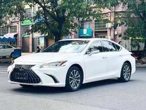 <span class=keywords><strong>Lexus</strong></span> ES <span class=keywords><strong>200</strong></span> 2022 con Buen Estado Exterior, Precio Económico, Volante a la Izquierda, Usado - Product Image 2
