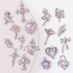 Colgante de Cristal Rosa con Diamantes de Imitación, de Aleación, para Joyería DIY, con Formas de Corazón, Lazo, Llave y Cruz, para Collar, Pulsera y Pendientes - Product Image 1