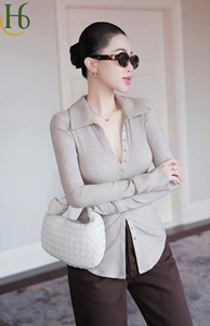 Col rabattu côtelé pour femme, fabriqué au Vietnam avec des techniques de tricot, service OEM, style décontracté, haute qualité - Product Image 2